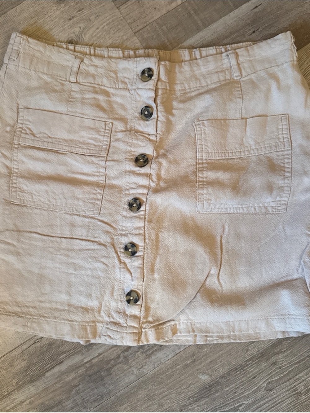 Purple & More Button-Front Linen Blend Skort in Light Beige size PM